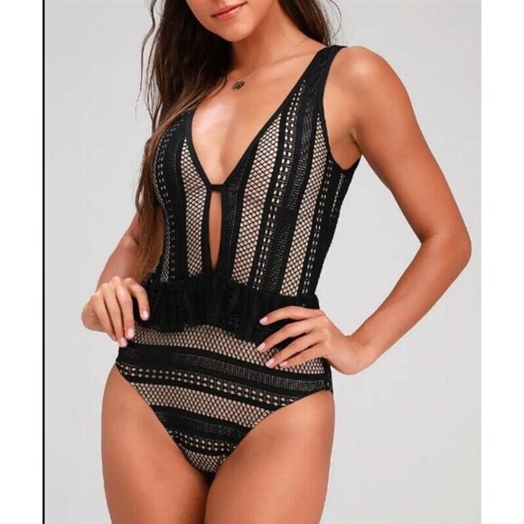 NWT Ella Moss M Heart a Flutter Black Lace 1PC Swimsuit 95057 - Picture 1 of 2